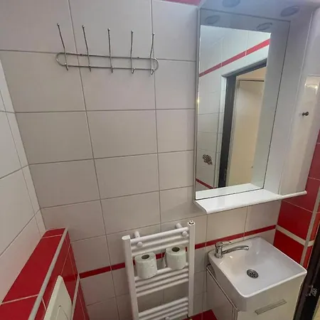 קלוז'-נאפוקה Buzz Apartment מראה חיצוני תמונה